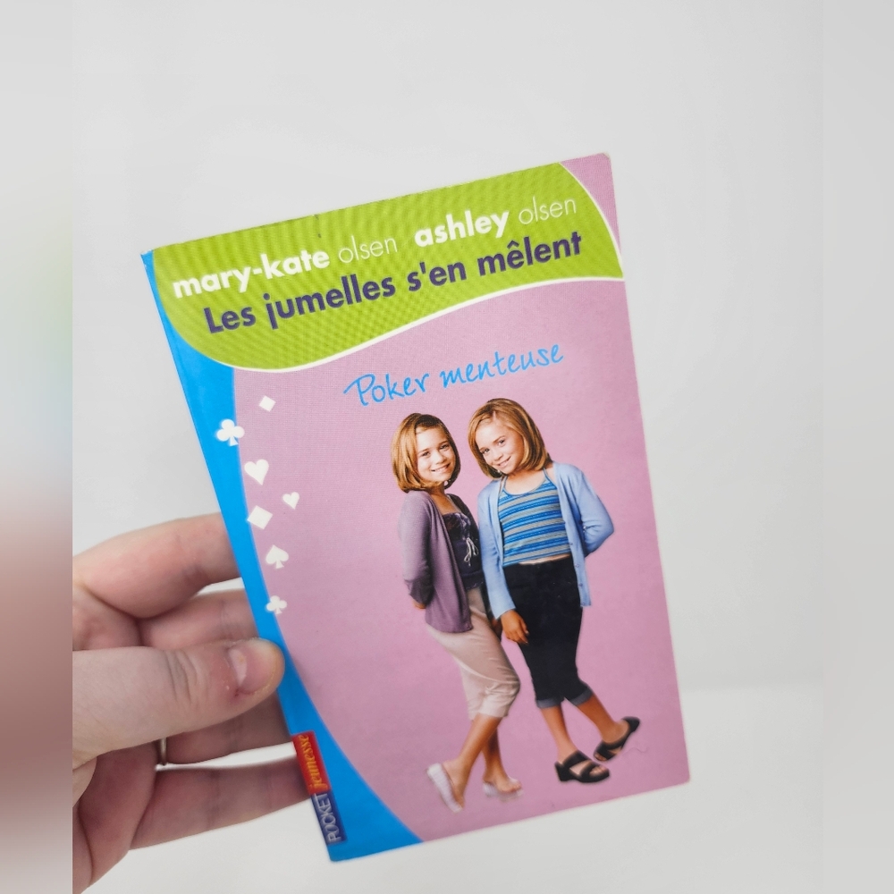 Mary-Kate and Ashley Olsen Kids Learning Book - Pink and Blue